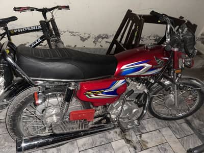 125 cg 21/22 model