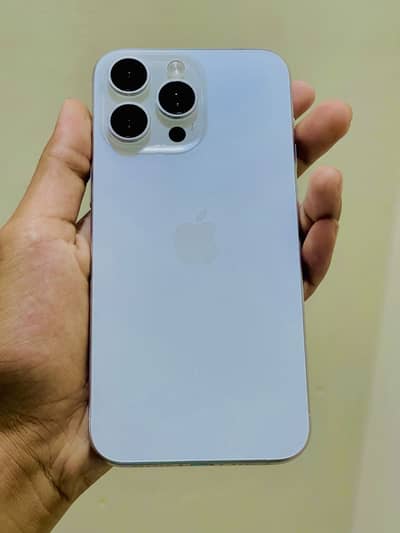 iPhone 15 Pro Max Jv 256GB - White Titanium 10/10 Condition85 BH