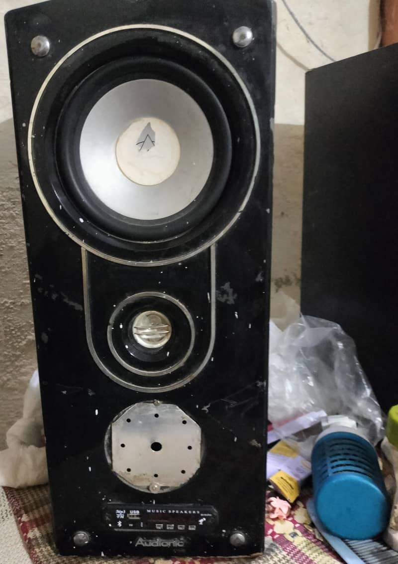 Audionic classic speeker 5