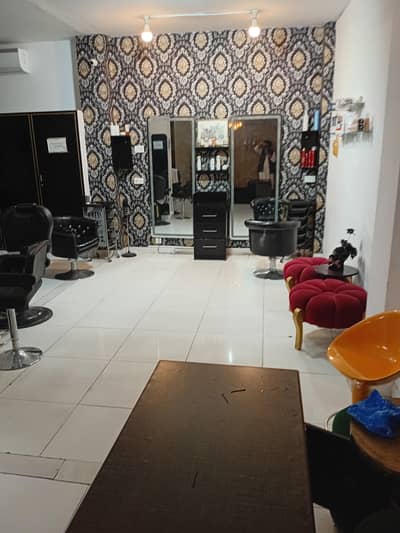 offices for rent Ghalib Market