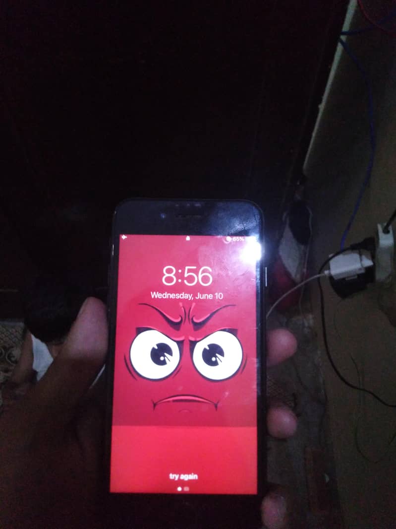 Apple iPhone 7 1