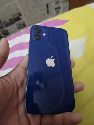 Apple iPhone 12