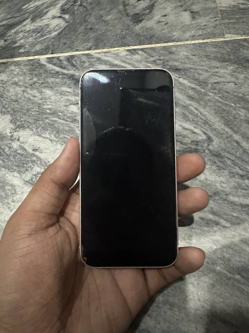 Apple iPhone 13 mini 3