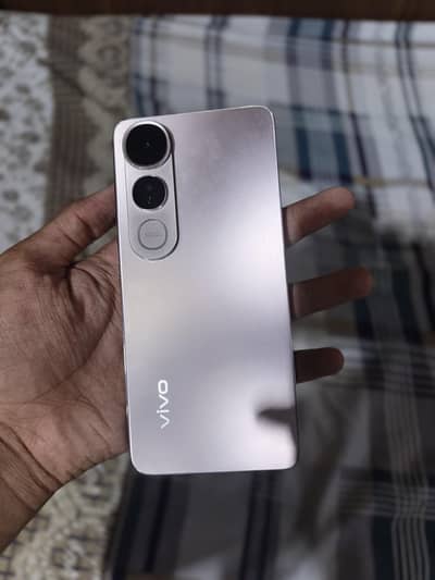 Vivo V50 Lite