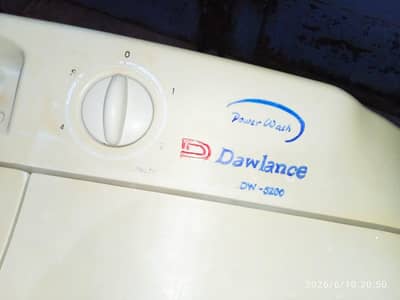 Dawlance washing machine twin tub model num : DW 5200