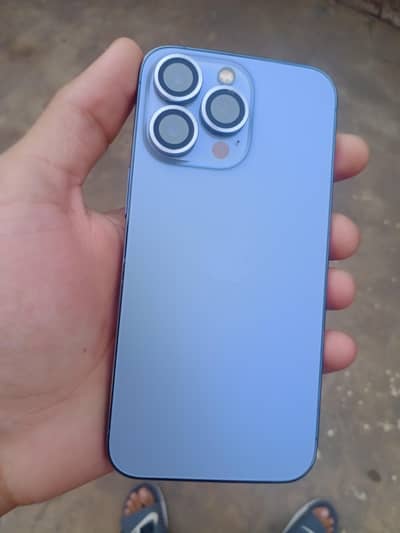 Apple iPhone 13 Pro