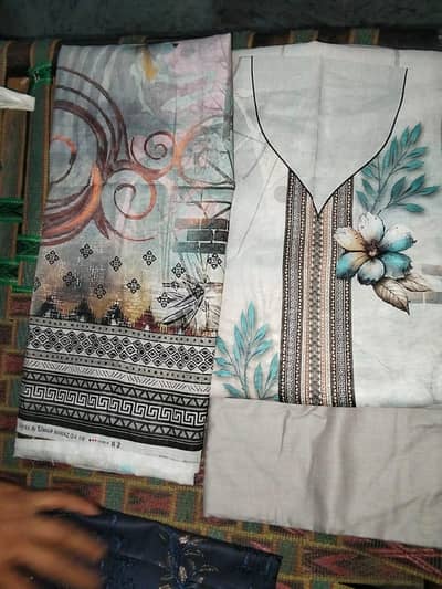 Three pieces sut 2200 price lown ka best quality 