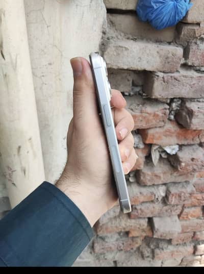 Apple iPhone 15 Pro
