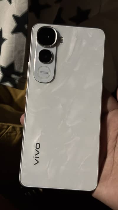 Vivo Y400