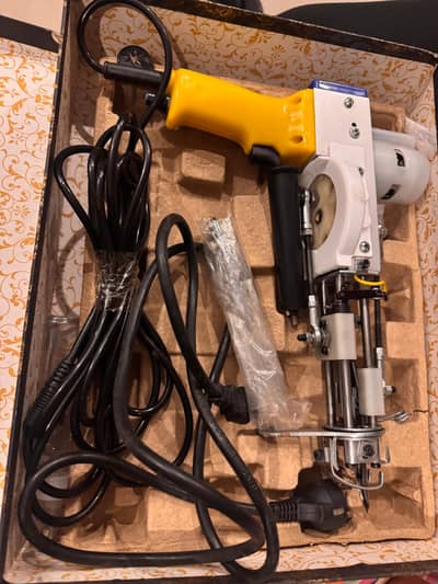tuffing Gun + Trimmer