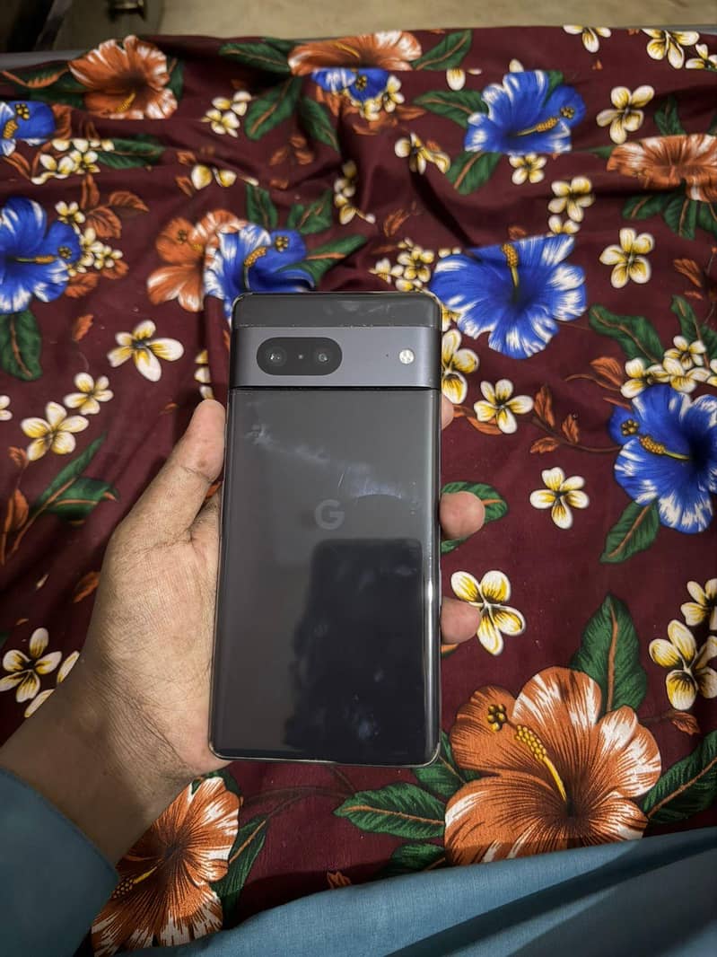 Google Pixel 7 3