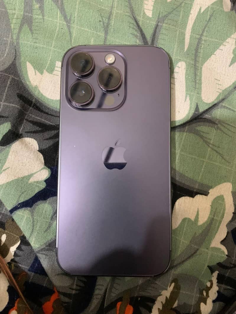 Apple iPhone 14 Pro 0