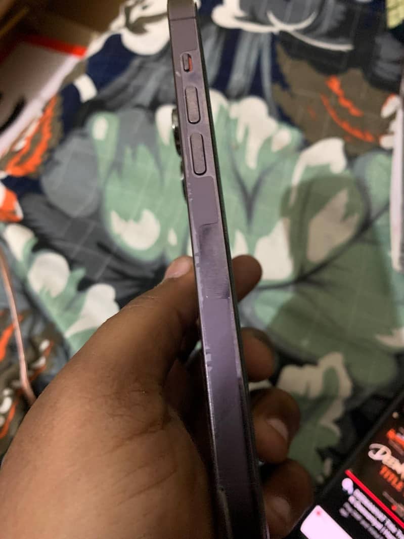Apple iPhone 14 Pro 3