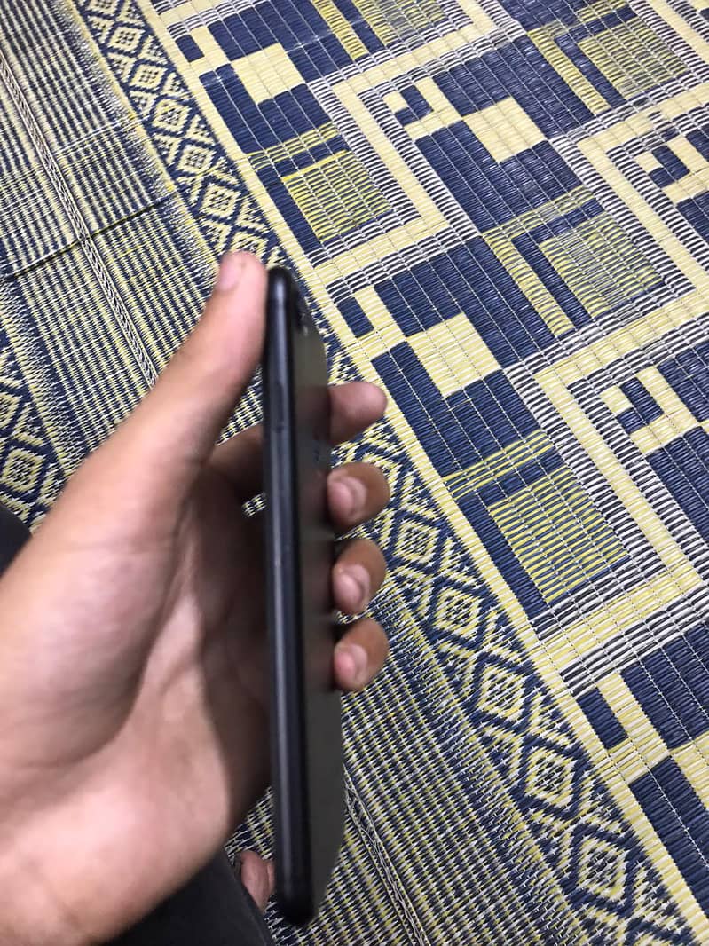 Apple iPhone 7 5
