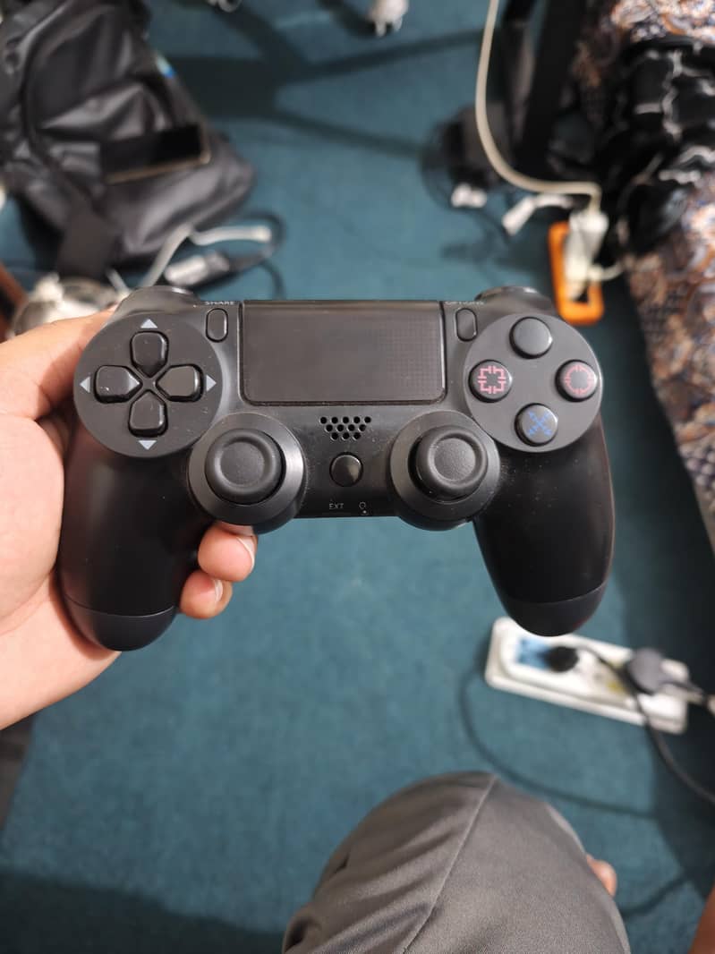 PS4 controller with box and everything 1