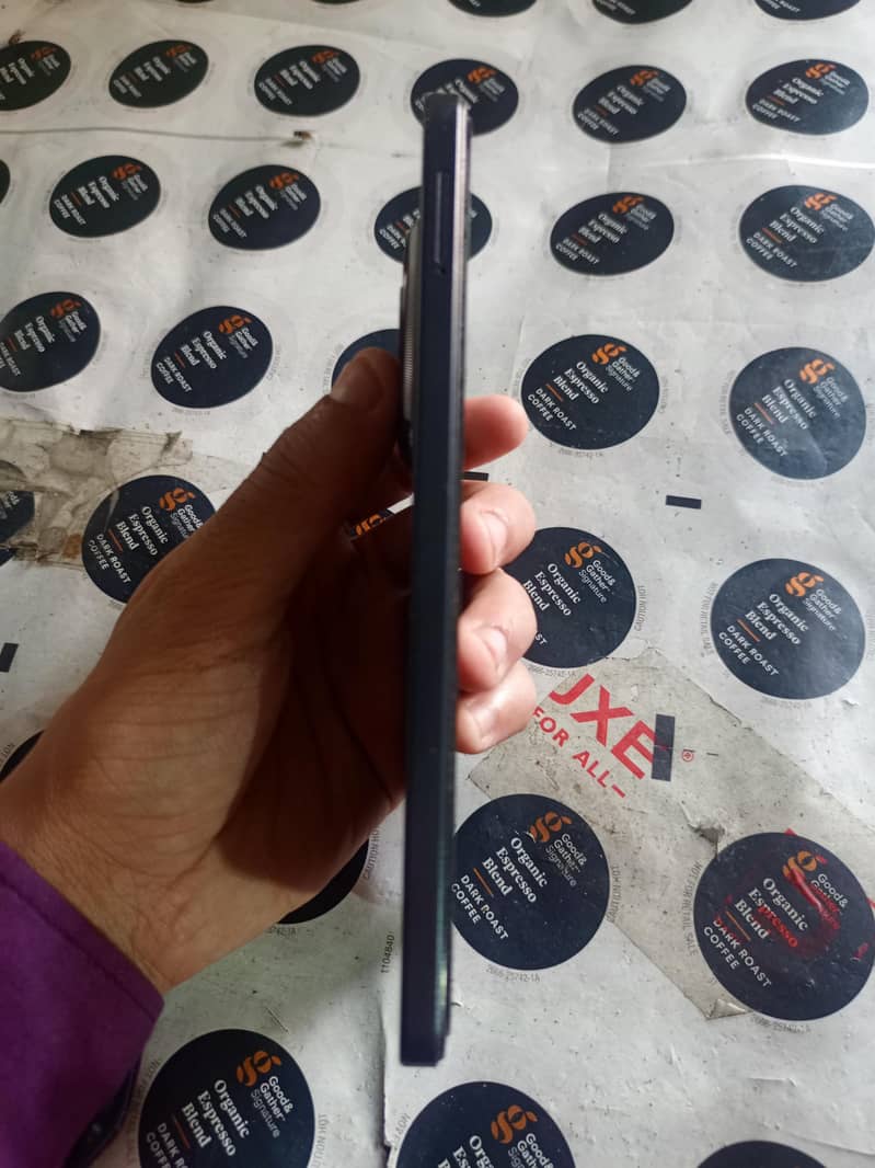 Tecno Spark 30 2