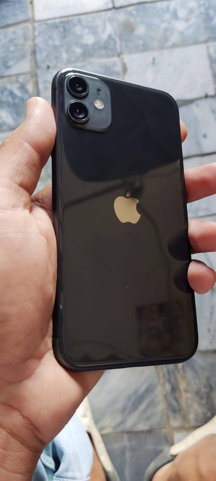 Apple iPhone 11 0