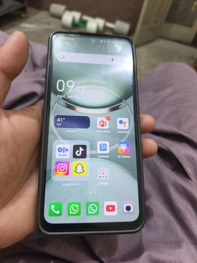 Tecno SPARK 30 Pro