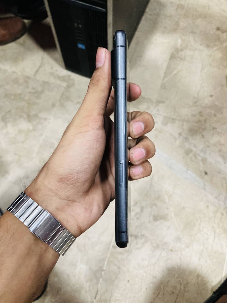 Google Pixel 7 3