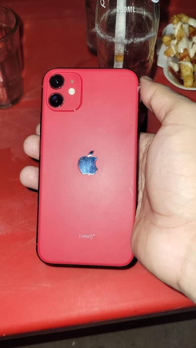 iPhone 11 in excellent condition ی