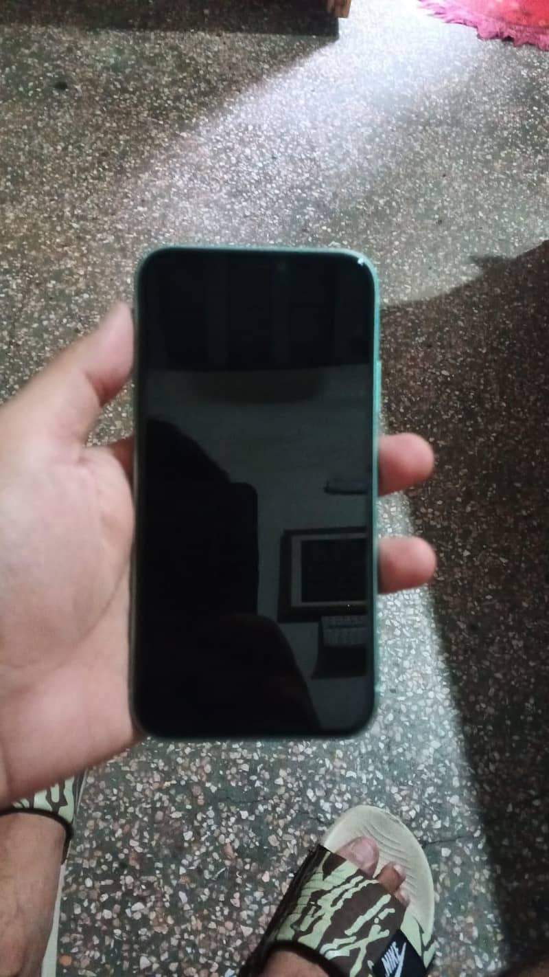 iPhone 11 1