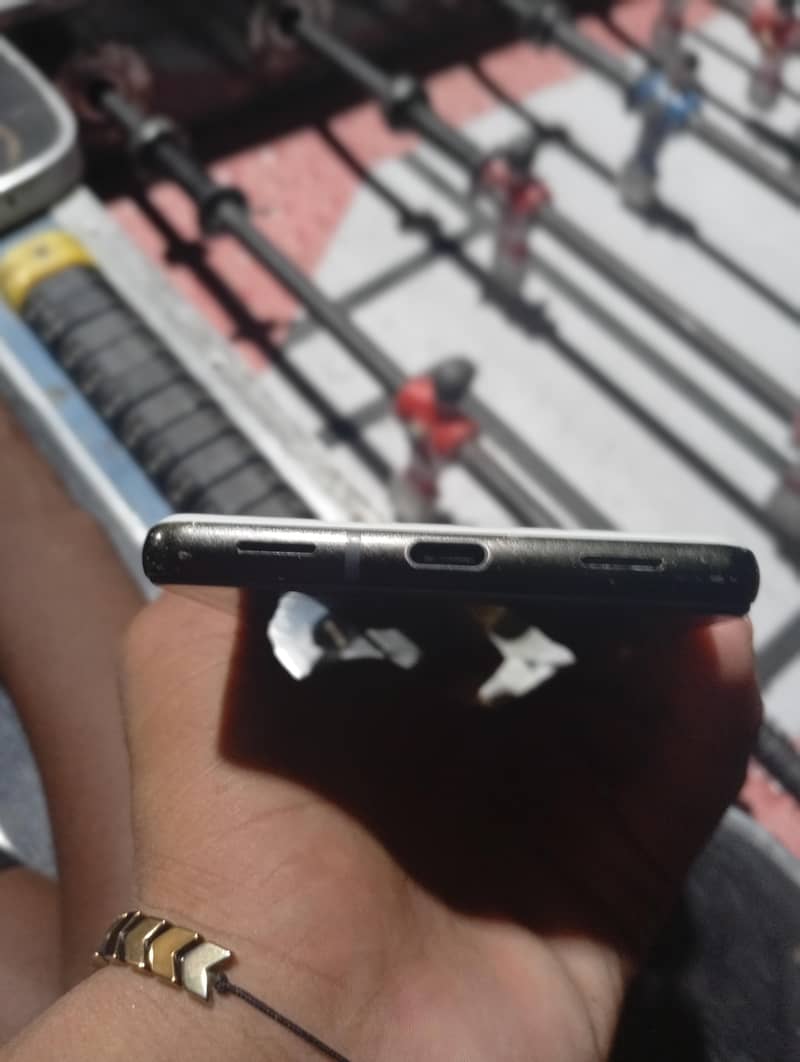 Google Pixel 6a 4