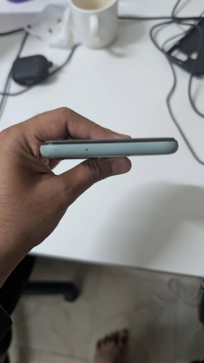 Google Pixel 5 2