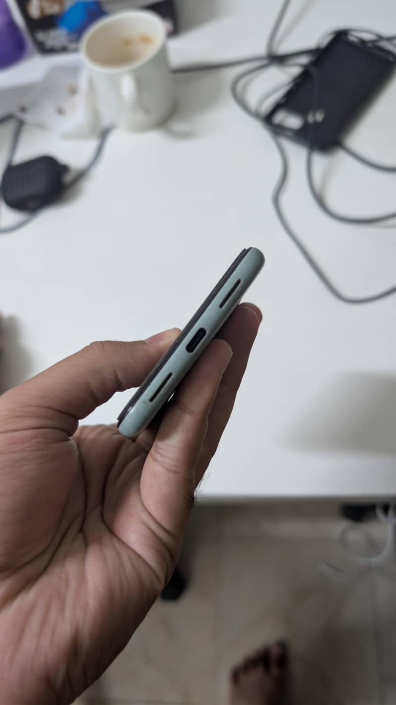 Google Pixel 5 3
