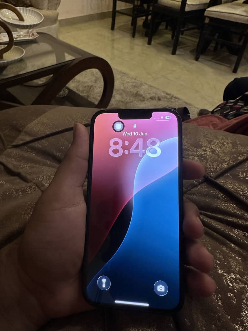 Apple iPhone 13 4