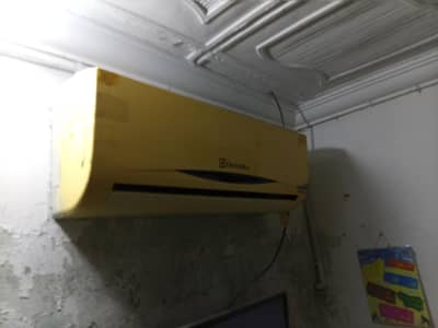 Electrolex Ac 1ton for sale urgent