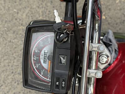 Honda CD 70 2026