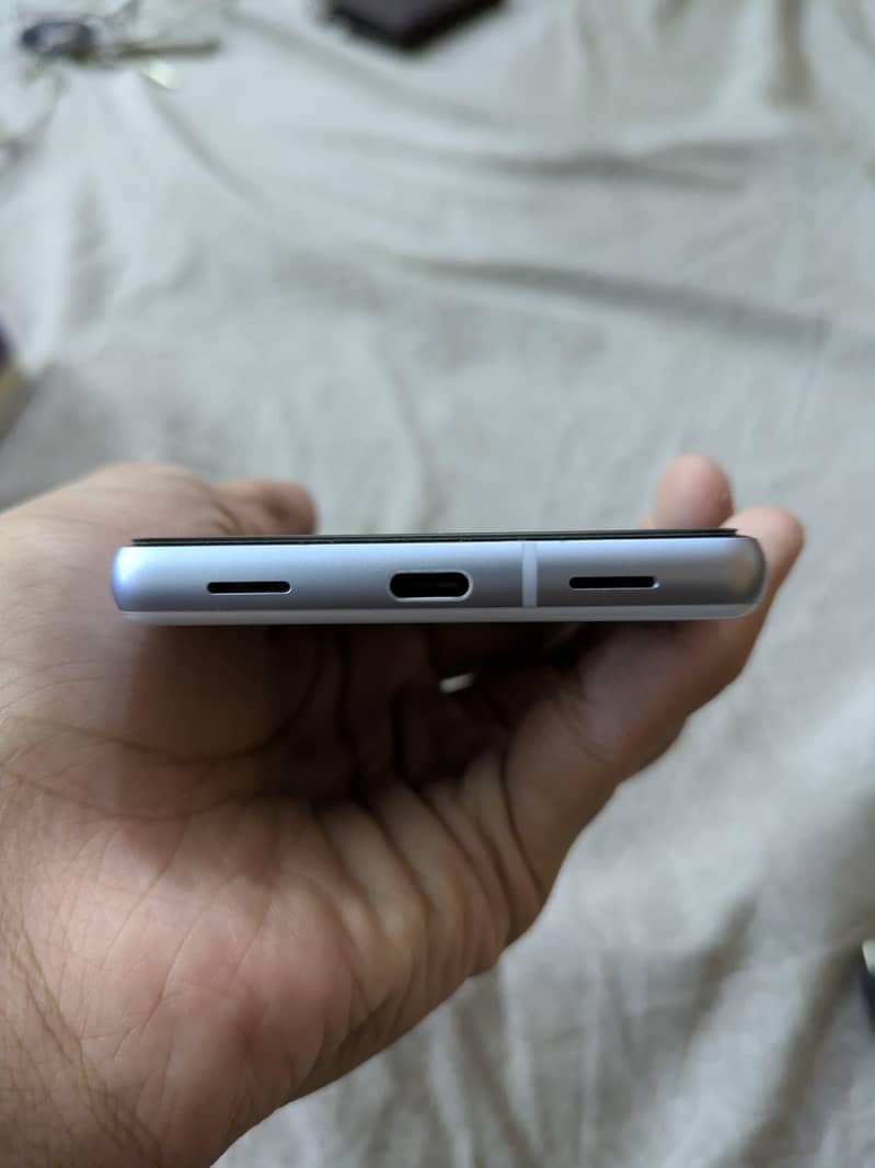 Google Pixel 7a 3