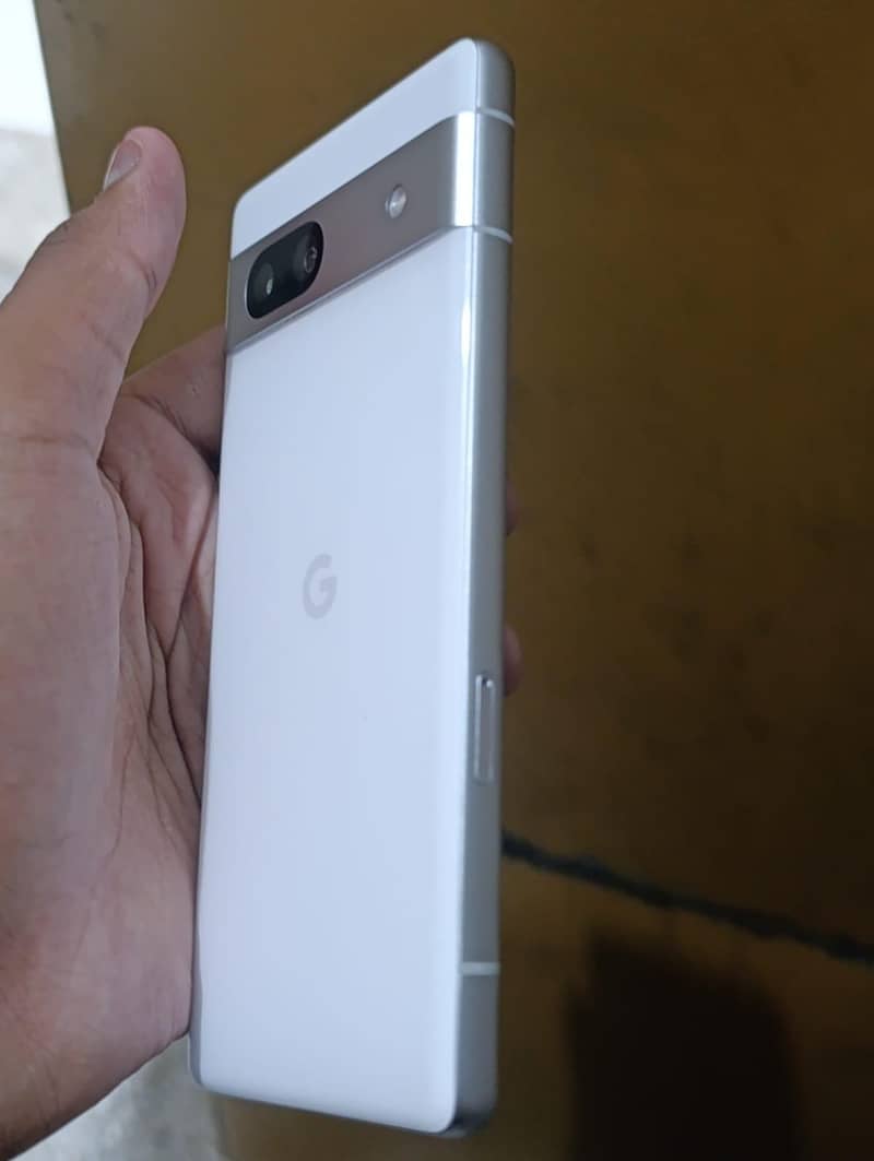 Google Pixel 7a 1