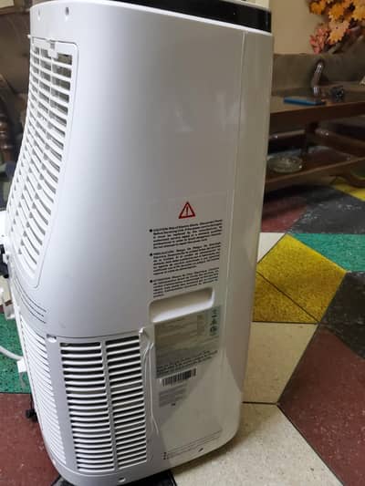 FOR SALE –came Canada Honeywell Portable Air Conditioner 1.2 ton
