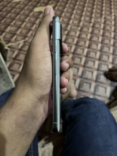 Google Pixel 8