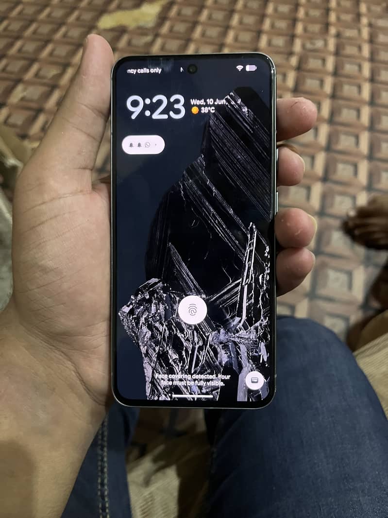 Google Pixel 8 2