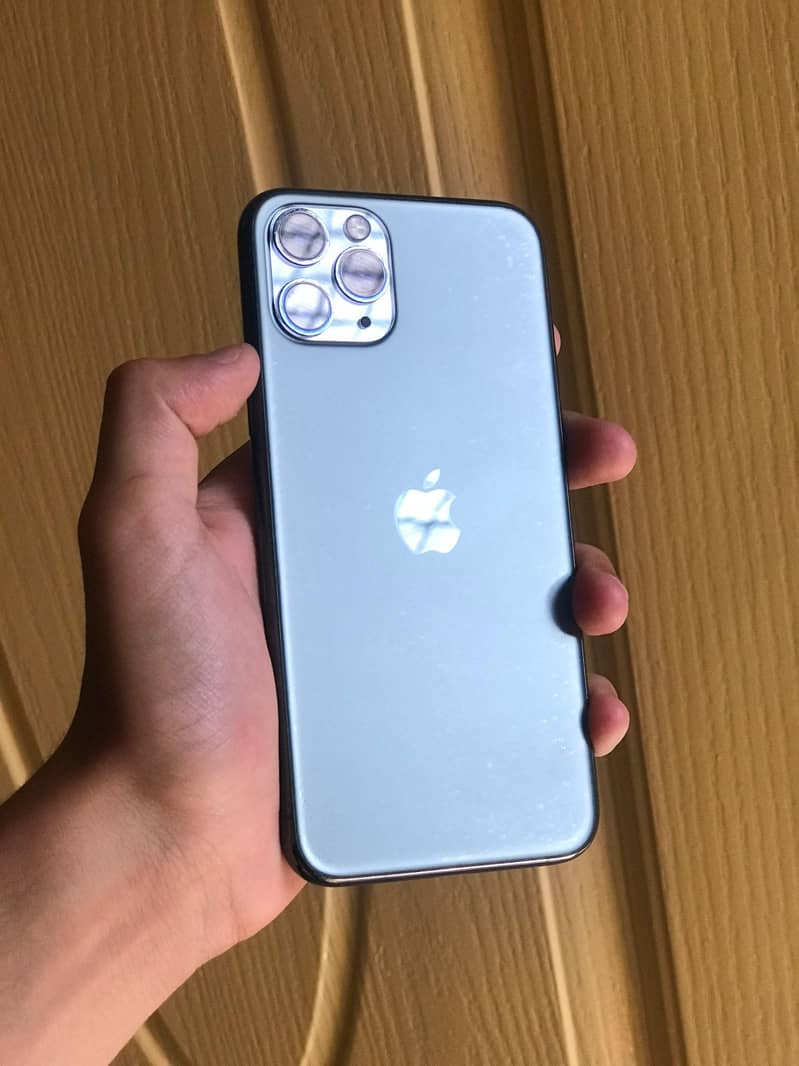 Apple iPhone 11 Pro 5