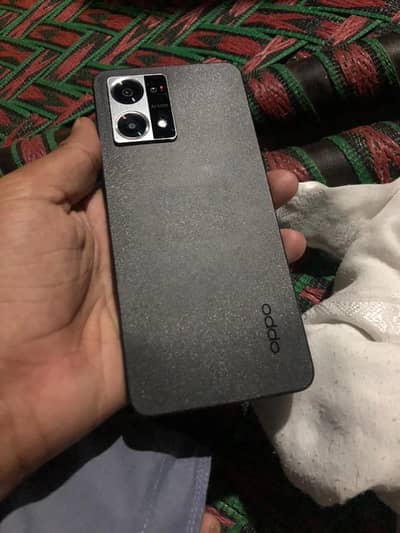 OPPO F21 Pro