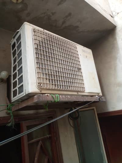Orient DC inverter