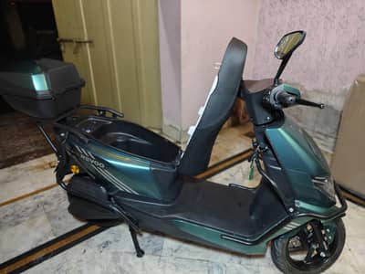 Revo C32 1800 W NFC Model