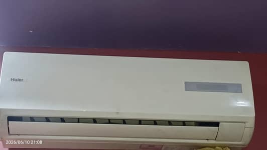 BEST CONDITION SPLIT AC HAIER