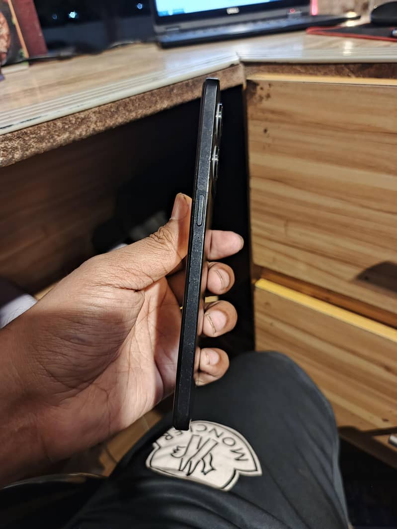 OPPO F21 Pro 1