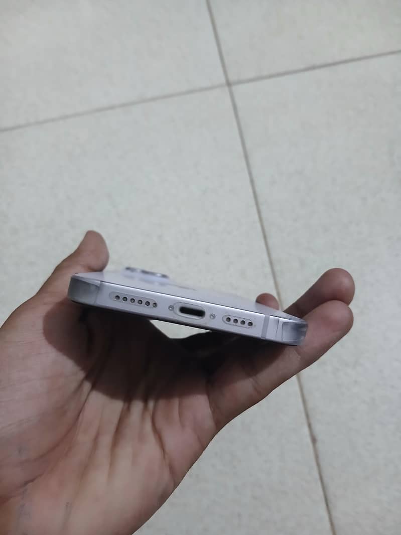 Apple iPhone 14 plus 1