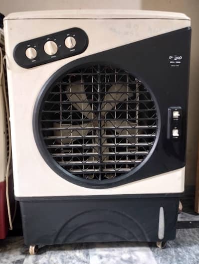 ECM 5000 model hai bara air cooler hai all ok hai koi masla ni hai