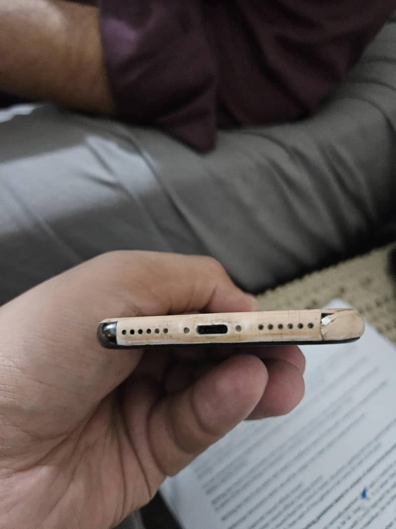 Apple iPhone X 2
