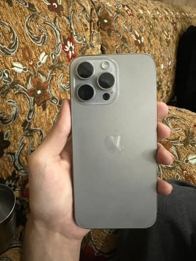 Apple iPhone 15 Pro Max jv