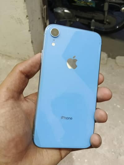 Apple iPhone XR