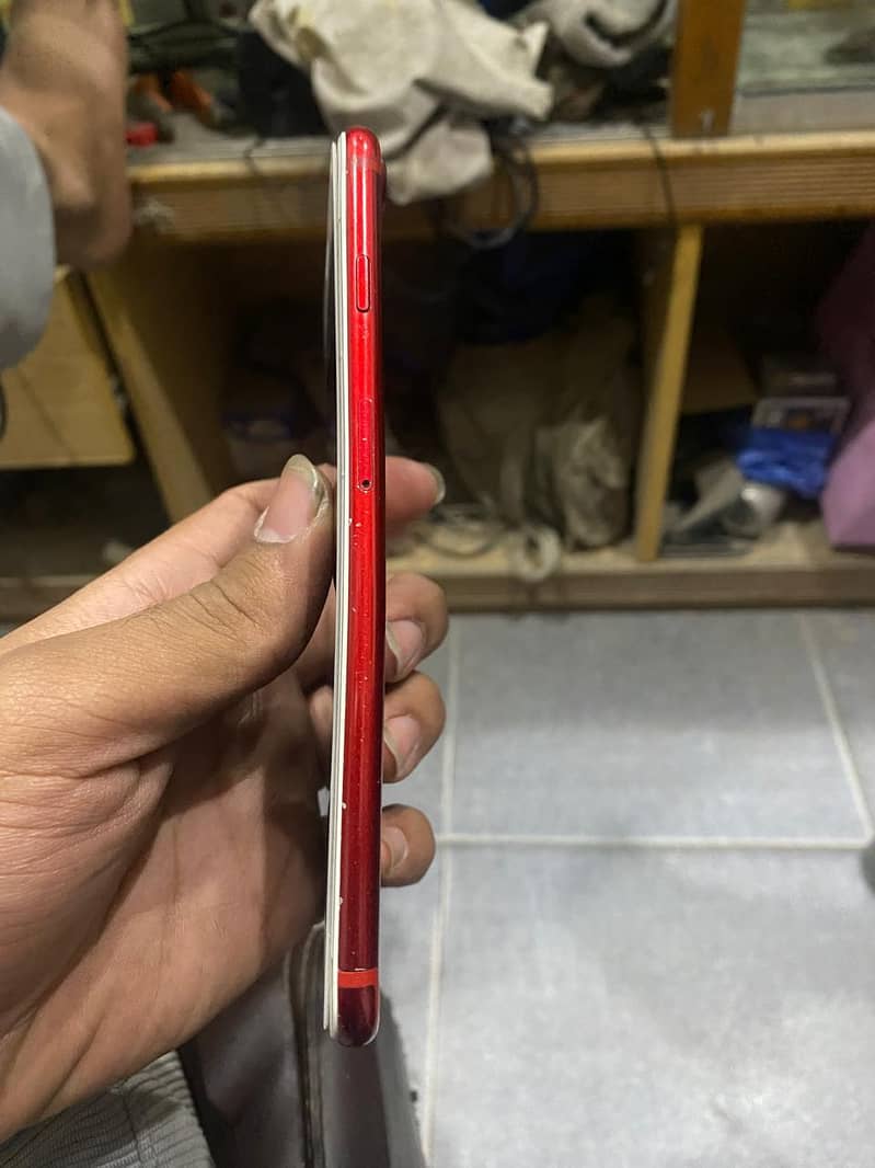 Apple iPhone 7 Plus 2