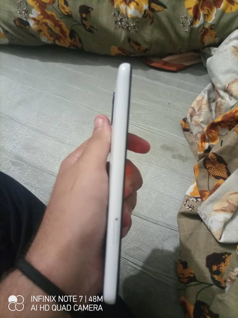 Google Pixel 4a5g 4