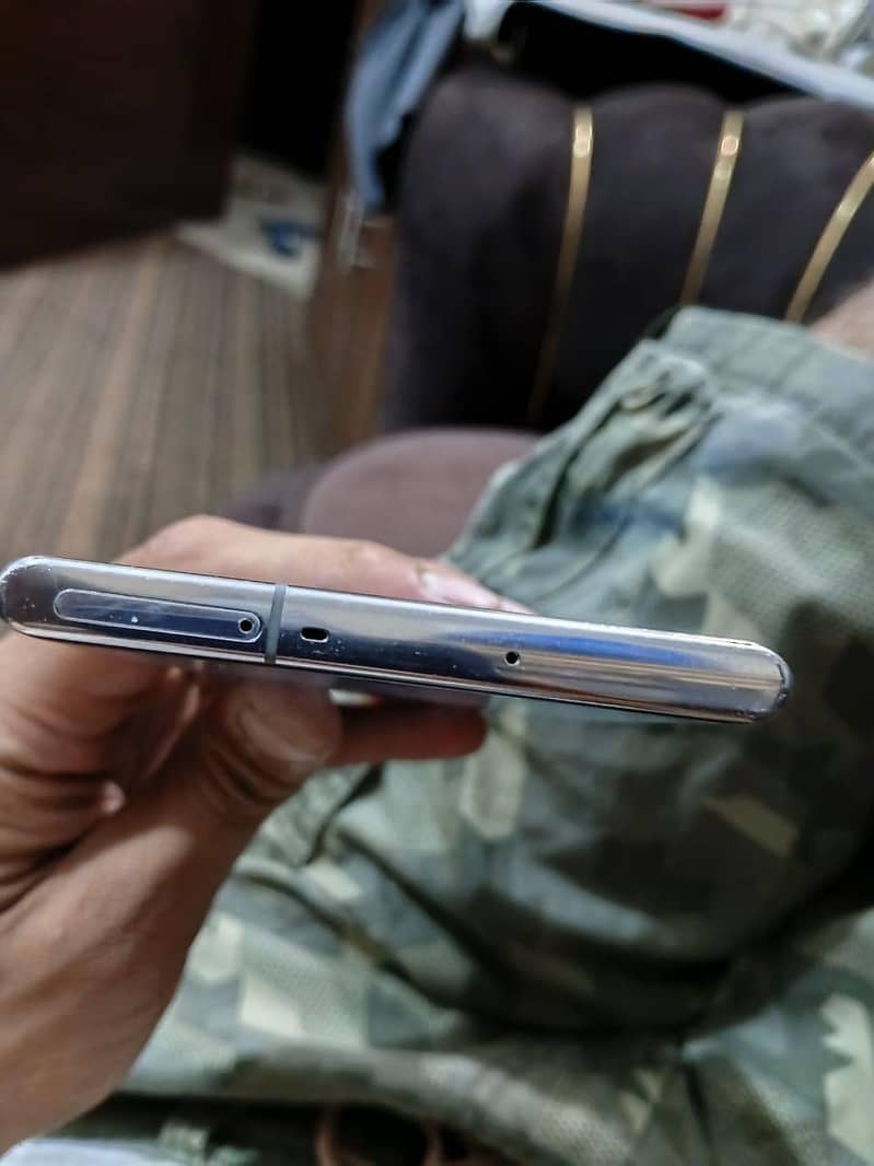 Samsung Mobile Note 10 Plus 1